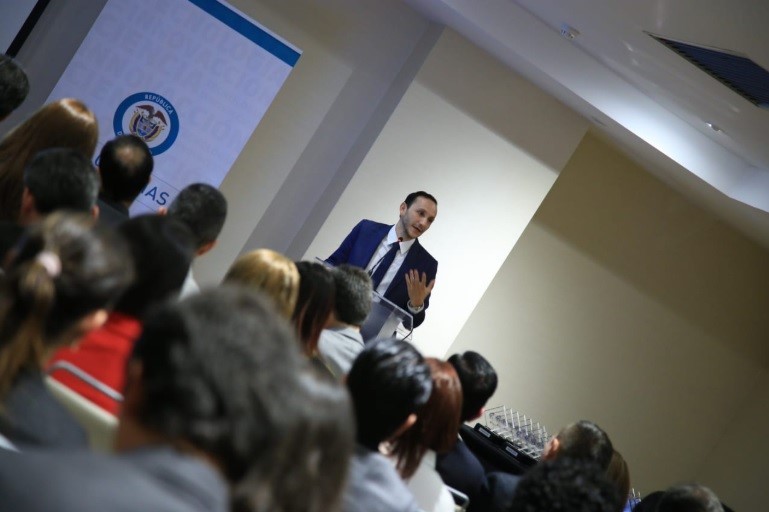 ACTORES DEL SISTEMA DE CIENCIA, TECNOLOG&Iacute;A E INNOVACI&Oacute;N DE SANTANDER RECIBEN RECONOCIMIENTO