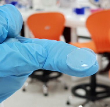 Desarrollo de un hidrogel funcionalizado tipo apósito para la aplicación de derivados acelulares, proyecto de articulación Universidad-Empresa-Estado